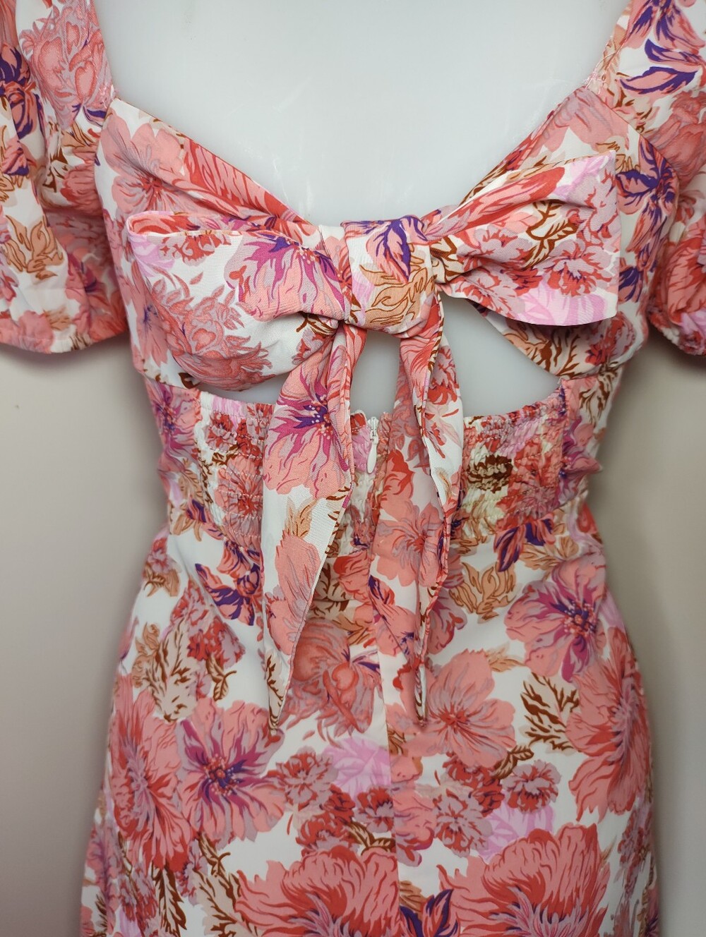Luxedo Romantic Pink Floral Heart-Neck Puff-Sleeve Midi Dress - Picture 7 of 13